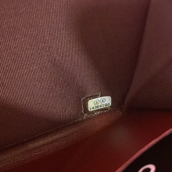 Chanel Long Zipper black wallet in good condition - Picture 7 of 16